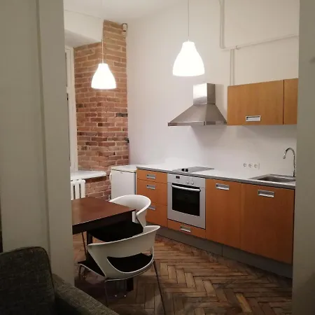 Old Town Charm Tln Apartmán