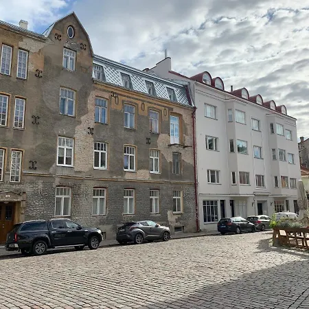Old Town Charm Tln تالين